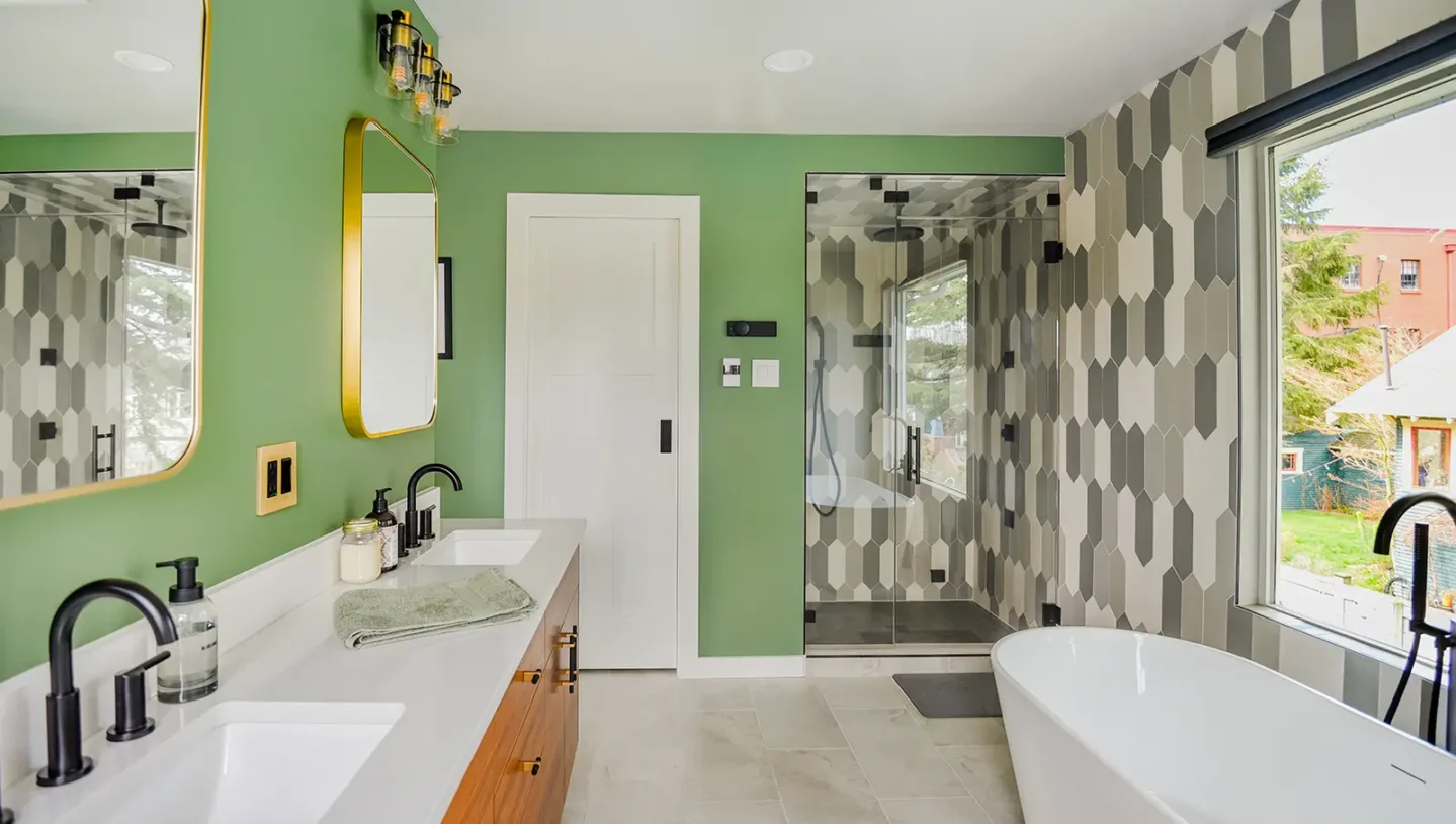 High-end bathroom renovation finishes