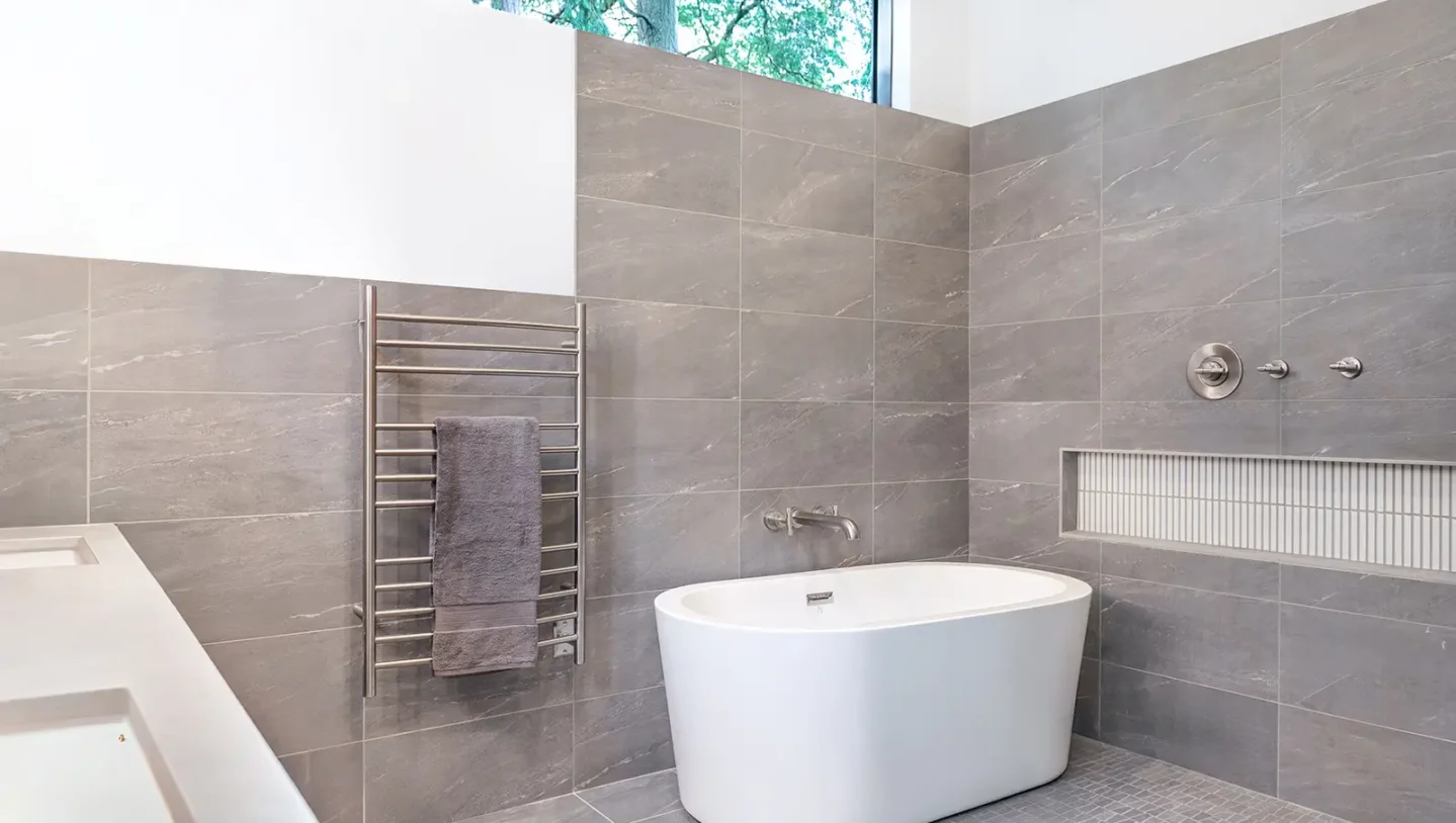 Sleek bathroom remodeling space