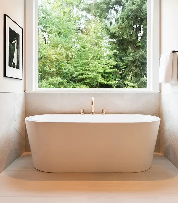 Bathroom remodeling with floating cabinets