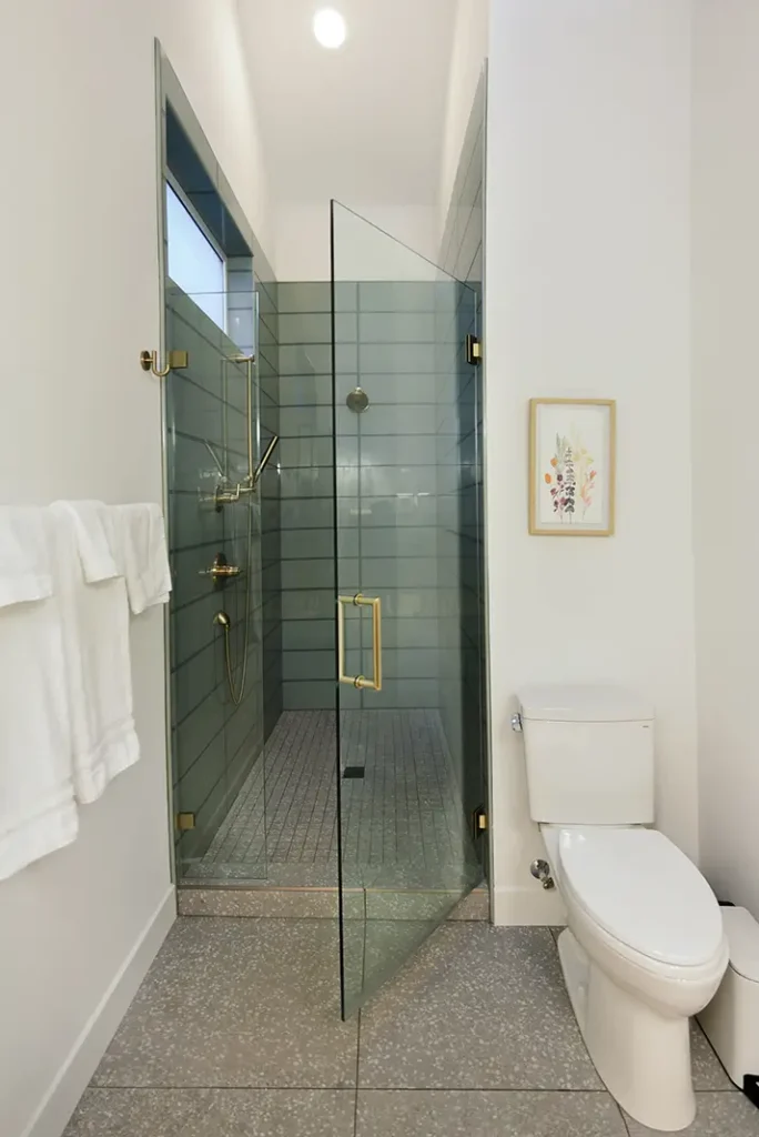 Elegant bathroom remodeling with frameless shower
